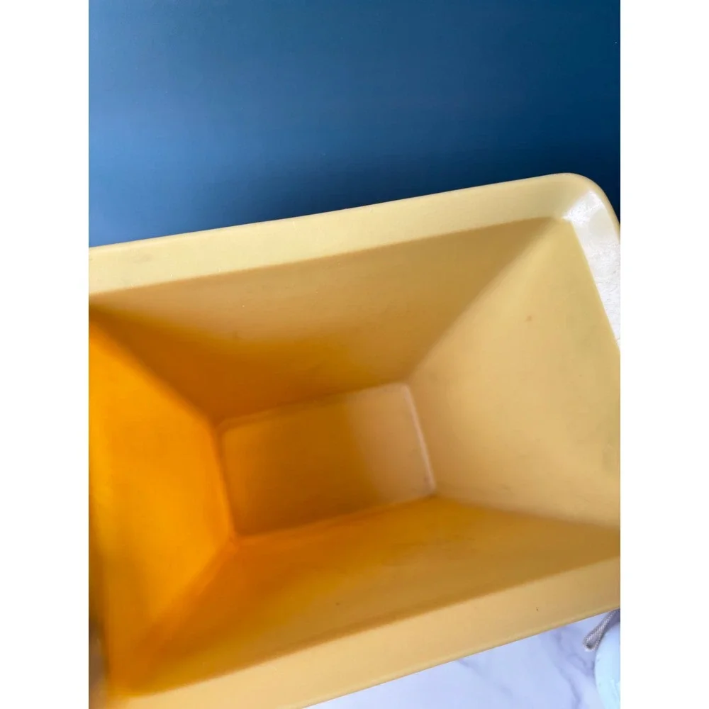 Vintage Rubbermaid 2952 Yellow Daisy Wastebasket Trash Can Retro Floral Plastic